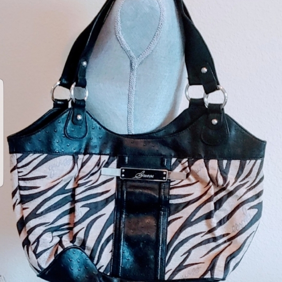 GUESS Womens Zebra Pattern Large Hobo Bab - Picture 2 of 3